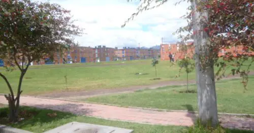 PARQUE PRIMAVERA CENTRAL BOGOTÁ PARQUE PRIMAVERA CENTRAL BOGOTÁ